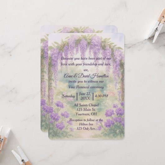 Invitation Arche Mariage Wisteria dans un jardin d'été (Devant/Arrière en situation)