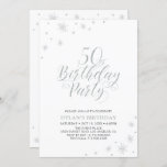 Invitation Argent et blanc | Modern Chic 50th Birthday Party<br><div class="desc">Fêtons votre 50e anniversaire avec cette invitation de fête élégante. Ce design présente une typographie argentée chic sur des graphismes scintillants avant et argent avec une photo sur le dos. Remplacez l'exemple de photo par le vôtre ou supprimez-le si vous ne le voulez pas. La couleur de l'arrière - plan...</div>