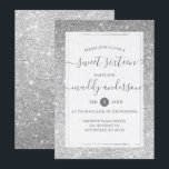 Invitation Argent Faux Parties scintillant Élégante douce 16<br><div class="desc">Parties scintillant Argent Faux Élégante Sweet 16 Invitation Anniversaire. Un élégant et moderne invitation de fête Sweet 16 Anniversaire. Ce design présente une parties scintillant à l'ombre argentée avec un cadre élégant blanc et argenté. Si vous avez une princesse adolescente qui aime le glam,  alors c'est parfait pour elle!</div>