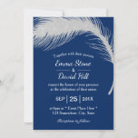 Invitation Argent Peacock Feather Marine Mariage bleu<br><div class="desc">Plumes Peacock moderne Marine Blue Wedding Party Invitations.</div>