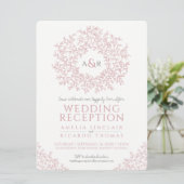 Invitation Art de monogramme de feuille rose carminé réceptio (Debout devant)