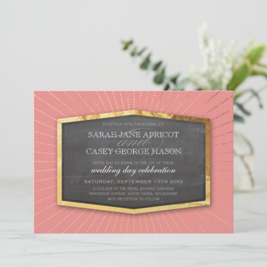 Invitation ART DECO MARIAGE or sunburst chalkboard corail (Debout devant)