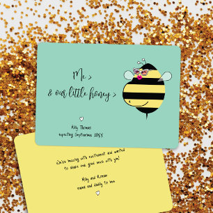 Invitation Attendez-vous à ce que maman Bee avec lunettes Fai