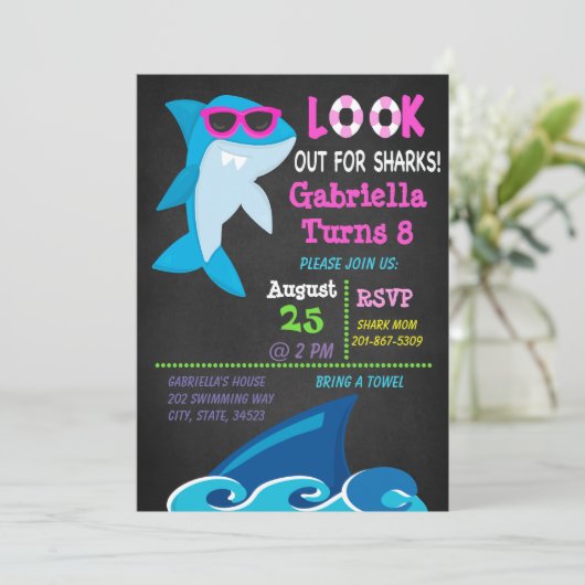 Invitation Attention Pour Les Requins .Invitation À Une Fête  (Debout devant)