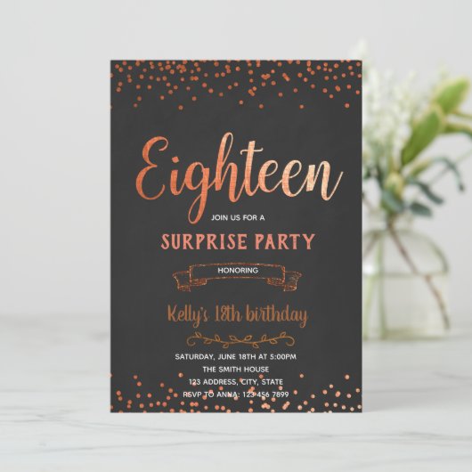 Invitation au 18e anniversaire de l'or Rose (Debout devant)