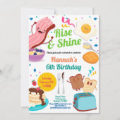 Invitation au brunch du petit déjeuner. Enfant ann (Devant)