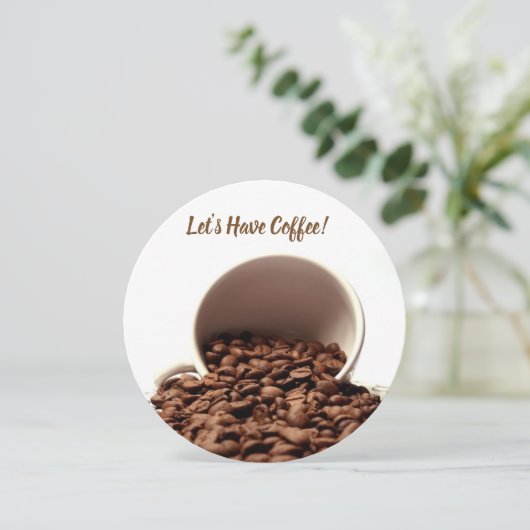 Invitation au café (Debout devant)