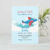 Invitation Au-dessus de l'invitation de nuages (Debout devant)