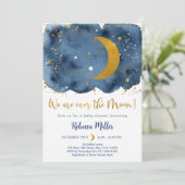 Invitation Au-dessus du Baby shower de la Moon Navy Gold Gala (Debout devant)