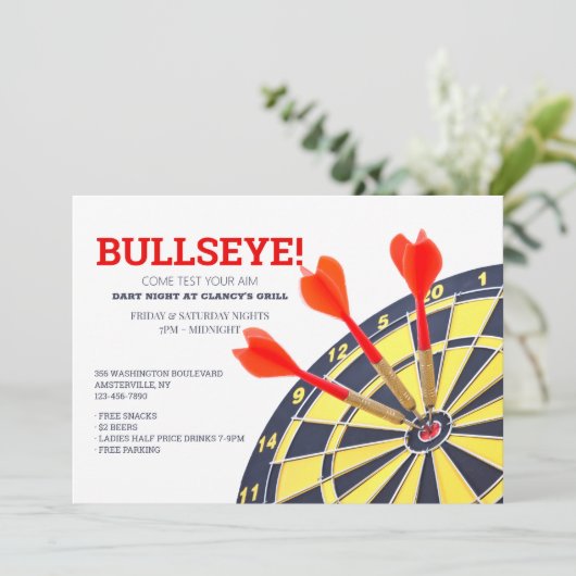 Invitation au jeu de fléchettes (Debout devant)