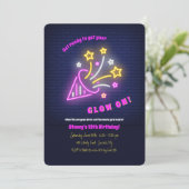 Invitation au néon de temps de partie (Debout devant)