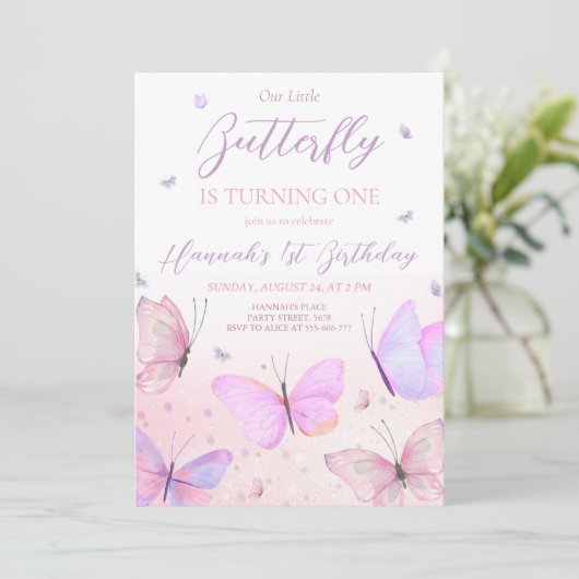 Invitation au premier anniversaire de papillon (Debout devant)