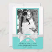 Invitation Audrey Turquoise Blanc Bow Moderne Sweet 16 Photo (Dos)