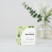 Invitation avec de belles feuilles d'eucalyptus ve (Debout devant)