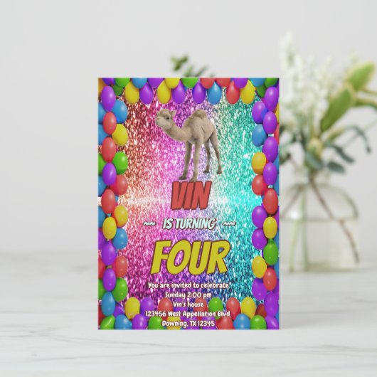 Invitation Aventure dans le désert du bébé chameau thème (Debout devant)