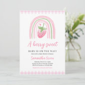 Invitation Baby shower aux fraises roses (Debout devant)