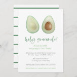 Invitation Baby shower Avocado Punny Funny Couples<br><div class="desc">Saint Guacamole ! Une invitation au baby shower à l'avocatier puny pour les amoureux du guac ou les couples qui vivent la vie à faible teneur en glucides et qui passent beaucoup à l'épicerie. Tous les champs de texte sont entièrement personnalisables et conviennent aussi pour un anniversaire de jalon (pour...</div>