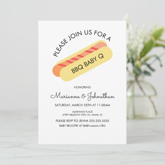 Invitation Baby shower BBQ bébé Q Jardin Grilling Hotdog (Debout devant)