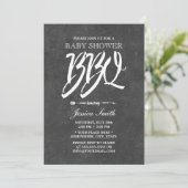 Invitation Baby shower BBQ Party Rustic Chalkboard (Debout devant)
