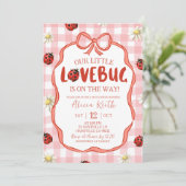 Invitation Baby Shower Bébé Lovebug Rouge à Carreaux (Debout devant)