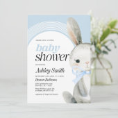 Invitation Baby shower Bunny bleu (Debout devant)