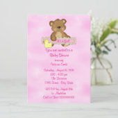 Invitation Baby shower c'est un ours de nounours de fille (Debout devant)