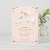 Invitation Baby shower d'agneau rose doux (Debout devant)