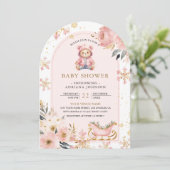 Invitation Baby shower d'arche d'ours en peluche d'hiver rose (Debout devant)