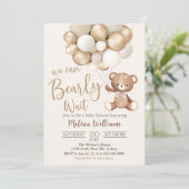 Invitation Baby shower d'attente de l'ours en peluche (Debout devant)