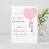 Invitation Baby shower de ballon rose coeur (Debout devant)