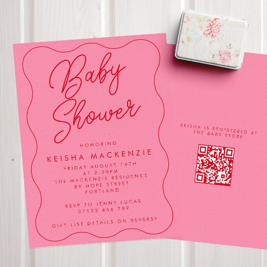 Invitation Baby shower de code QR de lutte rose et rouge