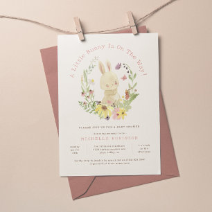 Invitation Baby shower de fille de lapin de la petite couronn