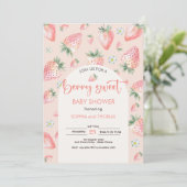 Invitation Baby shower de fraise Berry (Debout devant)