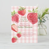 Invitation Baby shower de fraise Berry Sweet (Debout devant)