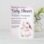 Invitation Baby shower de lapin doux (Debout devant)