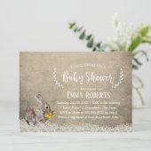 Invitation Baby shower de lapin rustique floral mou (Debout devant)