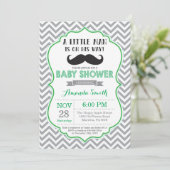 Invitation Baby shower de moustache vert et gris (Debout devant)