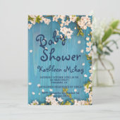 Invitation Baby shower de printemps en bois bleu rustique (Debout devant)