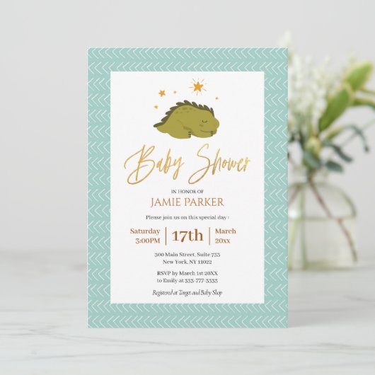 Invitation Baby shower de script or de dinosaure vert mignon (Debout devant)