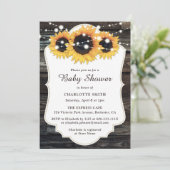 Invitation Baby shower de tournesol rustique en bois (Debout devant)