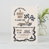 Invitation Baby shower de voiture sport (Debout devant)