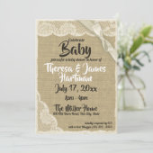 Invitation Baby shower dentelle et burlap (Debout devant)