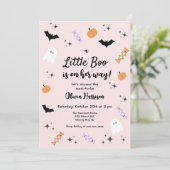 Invitation Baby shower d'Halloween de Little Boo rose (Debout devant)