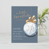 Invitation Baby shower d'hiver de Navy Blue A Little Snowflak (Debout devant)