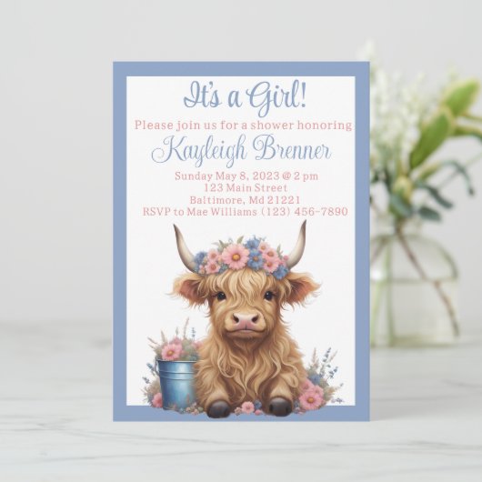 Invitation Baby shower floral de vache Highland (Debout devant)