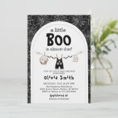 Invitation Baby shower Halloween (Debout devant)