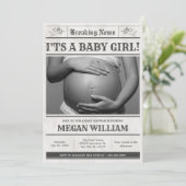 Invitation Baby shower photo du journal (Debout devant)
