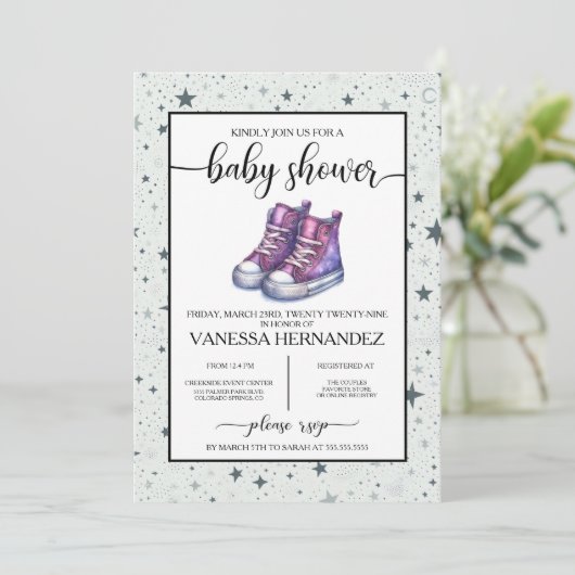 Invitation Baby shower Purple Baby High Tops (Debout devant)