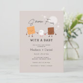 Invitation Baby shower S'more Fun Campfire (Debout devant)