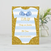 Invitation baby shower unitard bleu et blanc simpliste (Debout devant)